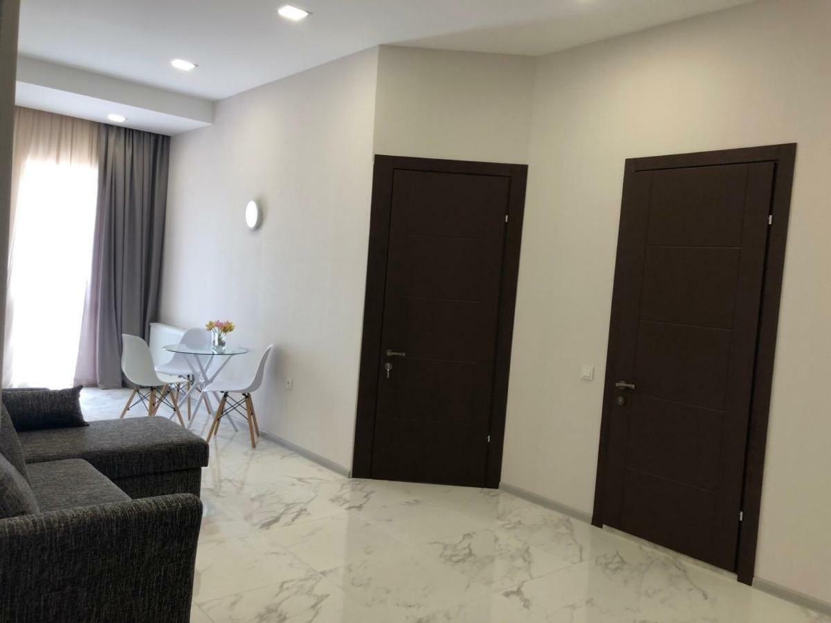 Modern Apartment كوتايسي المظهر الخارجي الصورة