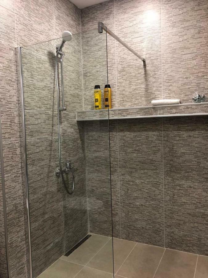 Modern Apartment كوتايسي المظهر الخارجي الصورة